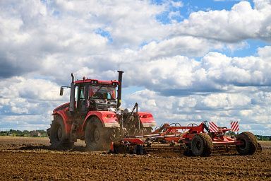 С начала года в Подмосковье ввели в сельхозоборот более 7 тысяч гектаров залежных земель
